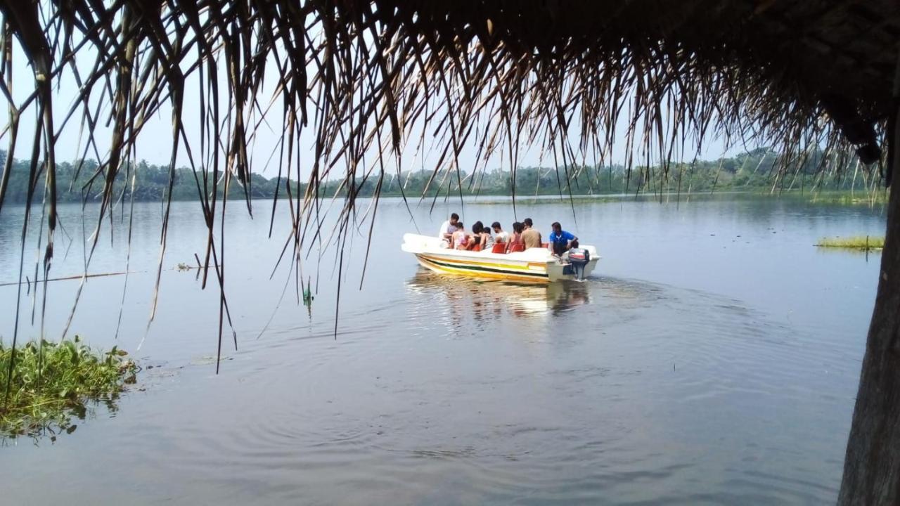 Lake Resort Bolgoda Вадува Екстериор снимка